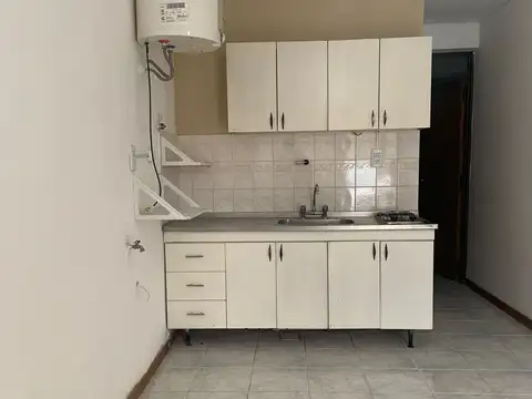 Luzuriaga 600