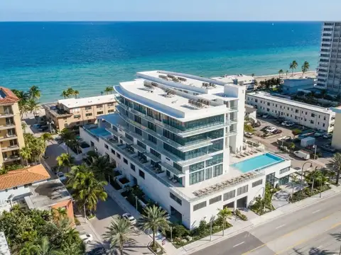N OCean Dr. 3300, Piso 5