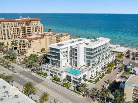 Eturna Beachside - edificio boutique sobre el mar de Hollywood