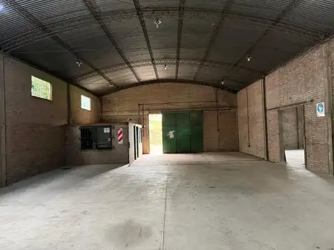 Galpon en Alquiler 50  mts Fondo
