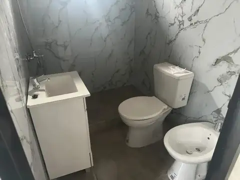 Departamento en Alquiler en Caseros, $ 750.000