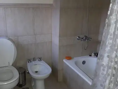 Casa en Alquiler Temporal de 6 dormitorios