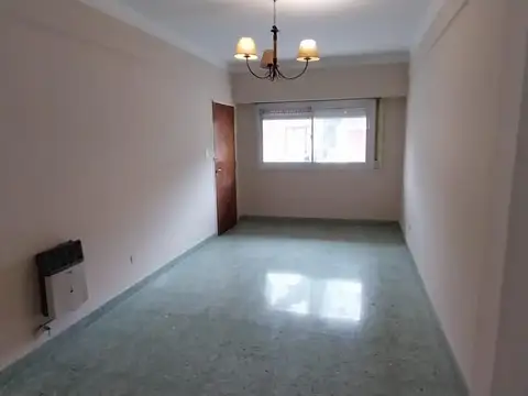 Departamento en Alquiler en Olivos, $ 1.400.000