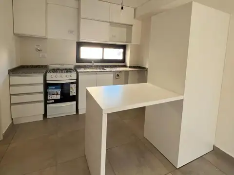 Departamento en Alquiler en Almagro, $ 700.000