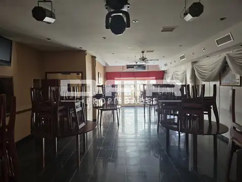 Fondo Comercio en Venta con 14 cocheras