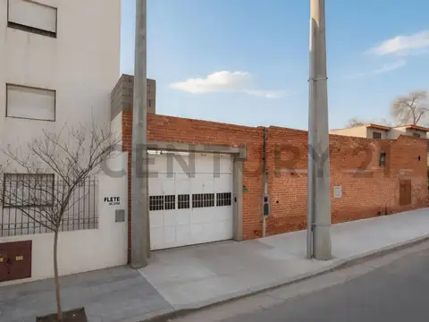 SE VENDE LOTE DE 852 M2 FRENTE DE 10 M.  A PLAZA LAS AMERICAS Y CONTRAFRENTE DE 20 M A BELGRANO RIND