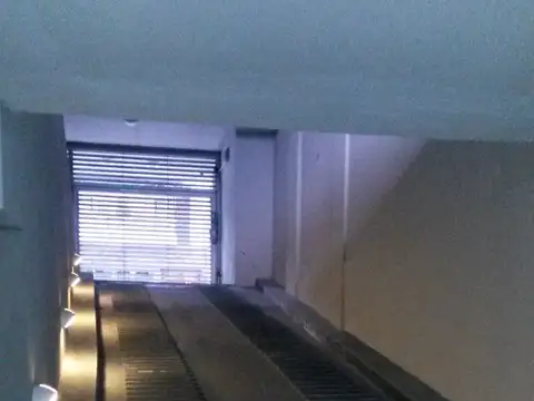 Excelente Cochera Fija En Belgrano