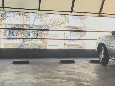 Cochera en Venta para coche mediano