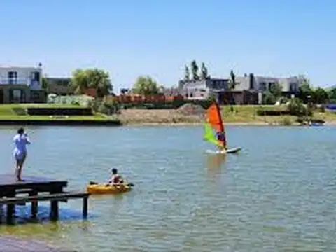 Terreno en Venta en San Sebastian, USD 35.000