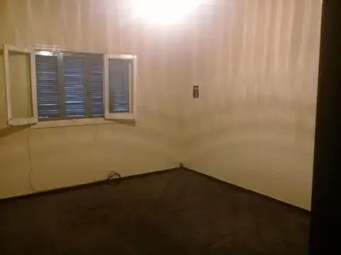 Casa en Alquiler en Zarate, $ 480.000