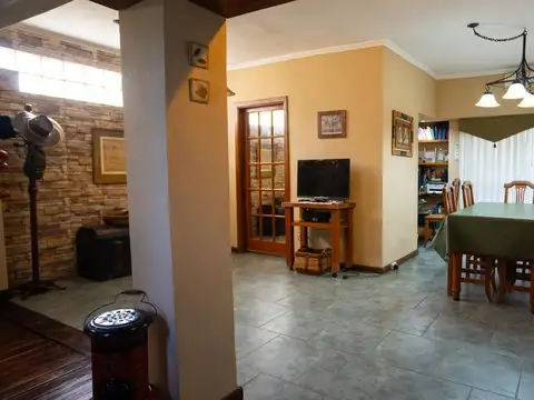 Depto Tipo Casa en Venta 38 años