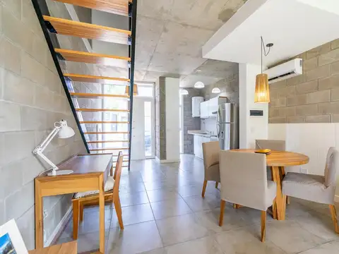 Casa 3 ambientes con 2 baños
