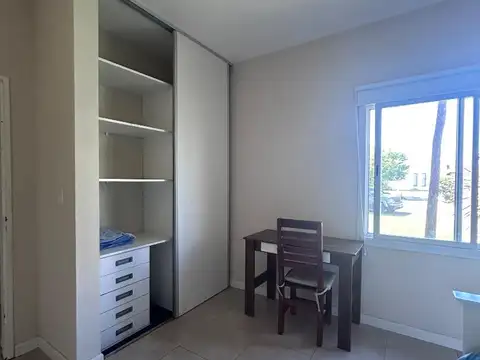 Casa en Venta con 6 cocheras
