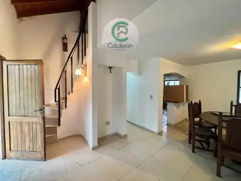 Casa en Alquiler de 3 dormitorios