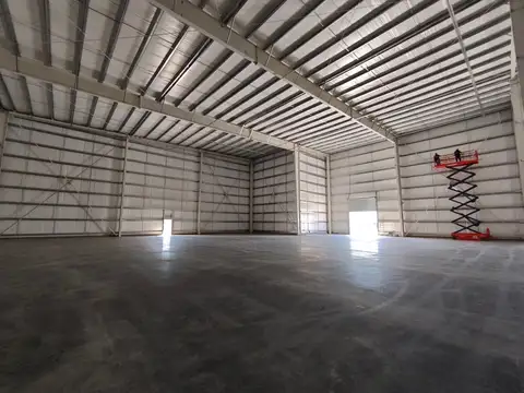 Venta Nave Industrial 1170 m2 en Parque Industrial Moreno