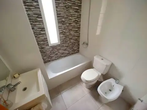 Departamento 1 dormitorio con terraza exclusiva en venta en Barrio Martin  . 1 de Mayo 1300!