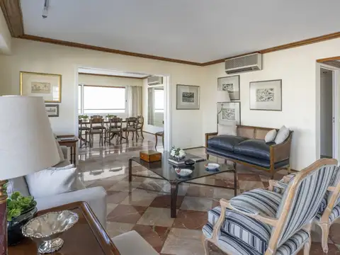 Departamento en Venta de 7 ambientes