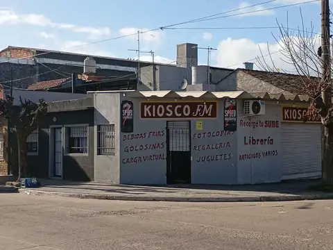 ESQUINA DE CERRITO Y TRIP FOURNIER.- Local en ochava con vivienda- EN BLOCK OPORTUNIDAD