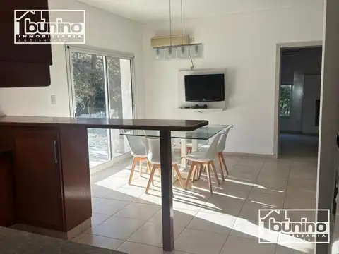 Casa en Alquiler al Norte