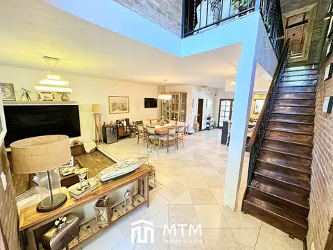 Casa en Venta de 4 dormitorios