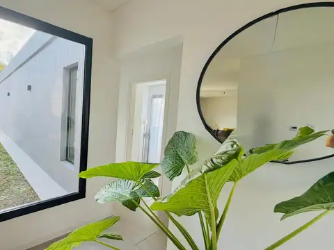 Casa 4 ambientes con 3 baños
