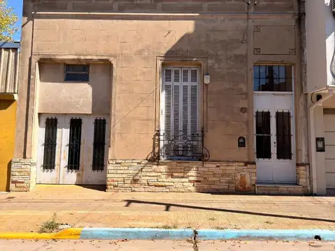 Lote en pleno centro de Zárate ideal desarrollo Inmobiliario