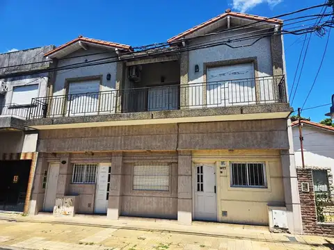 VENTA CASA MULTIFAMILIAR EN VILLA ADELINA