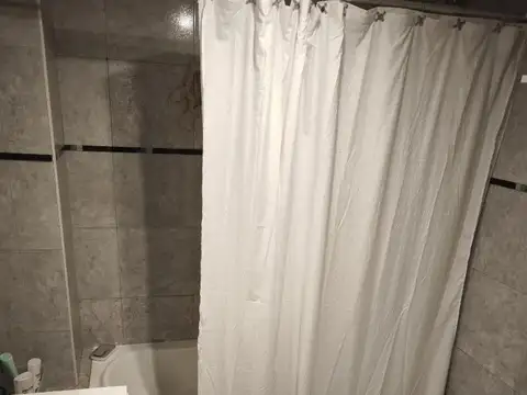 Departamento 4 ambientes con 3 baños