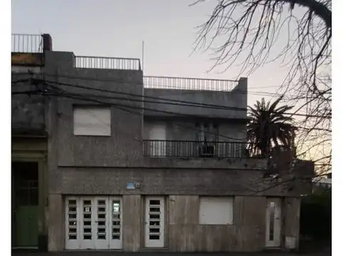 LOTE ESPECIAL CONSTRUCTORA- AV. AVELLANEDA  1049 BIS