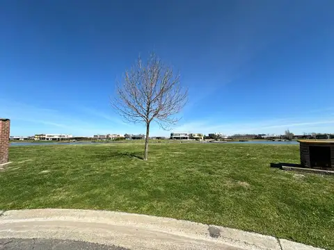 Terreno en Venta en San Sebastian, USD 80.000