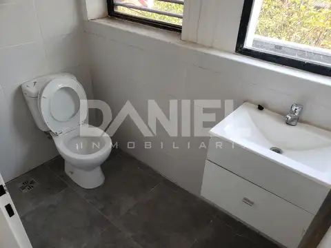 Departamento en Alquiler en Ituzaingo Norte, $ 550.000