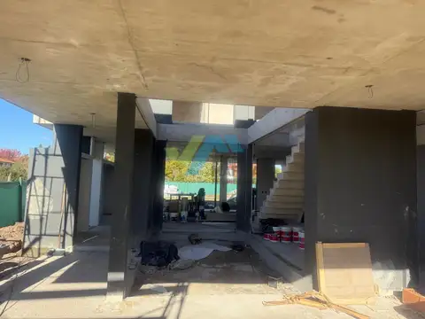 Casa  en Venta en Los Cardos, Manuel Alberti, Pilar