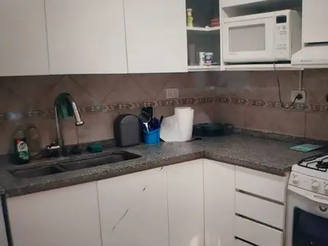 Casa en Alquiler con 1 cochera