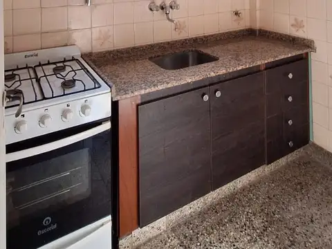 Depto Tipo Casa en Alquiler en Villa Luro, $ 690.000