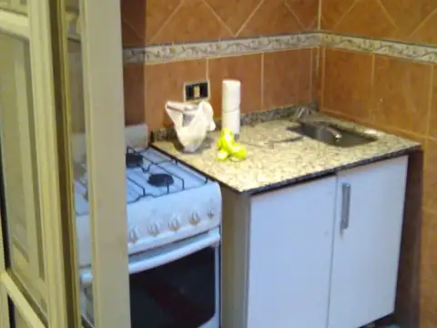 Departamento en Alquiler en Villa Lynch, $ 800.000