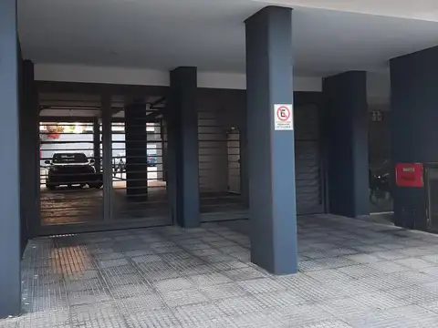 Cochera en  Venta