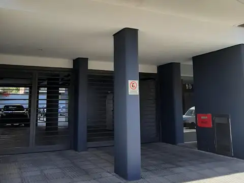 Cochera en  Venta