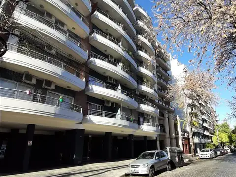 Cochera en  Venta