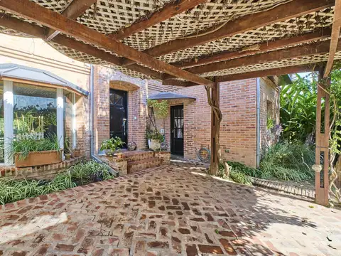 Casa en Venta en Countries y Barrios Cerrados en San Isidro, USD 450.000