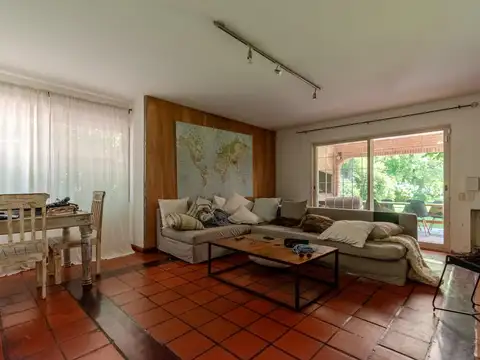 Casa en Venta en Lomas de San Isidro, USD 1.190.000