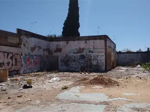 Terreno en Venta, FOT 0,8