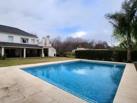 Lomas de Fátima UF 100