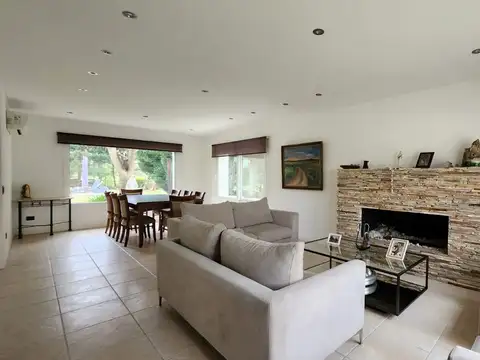 Casa en Venta en Lomas De Fátima, USD 485.000