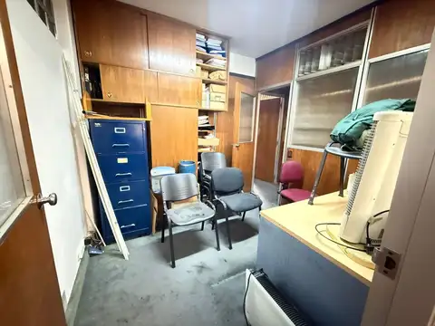 Oficina en Venta 61 años