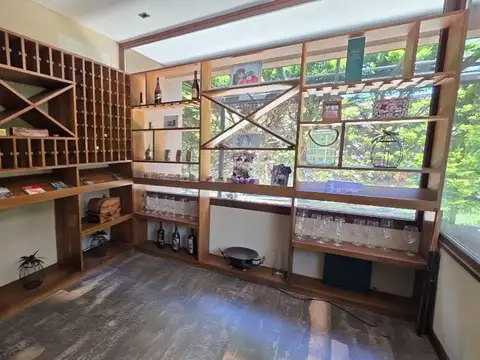 Casa 5 ambientes con 5 baños