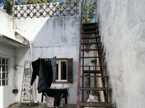 Depto Tipo Casa en Venta en Villa Ballester, USD 62.000