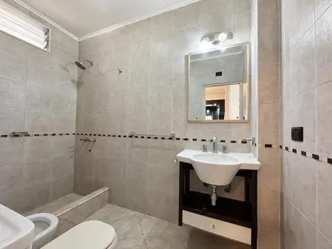 Depto Tipo Casa en Alquiler en Villa Ballester, $ 1.200.000