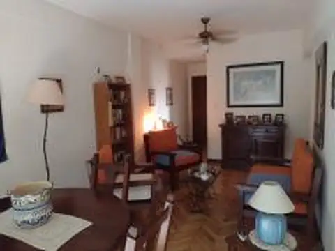 Departamento en Venta en Parque Centenario, USD 180.000