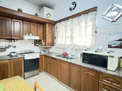 Depto Tipo Casa en Venta en Jose Leon Suarez, USD 155.000