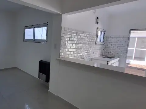 Casa 3 ambientes con 3 baños